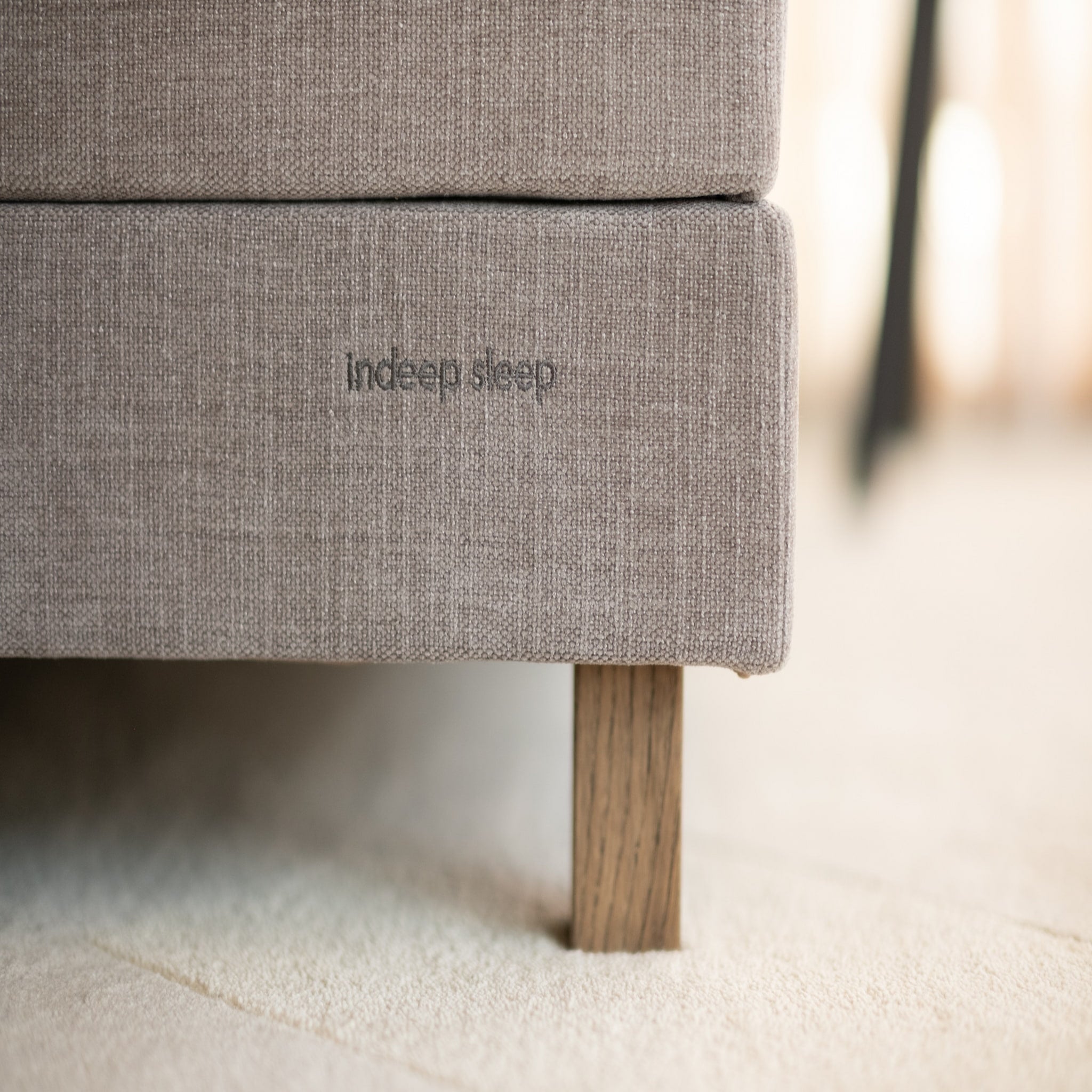 Lux Adjustable Bed